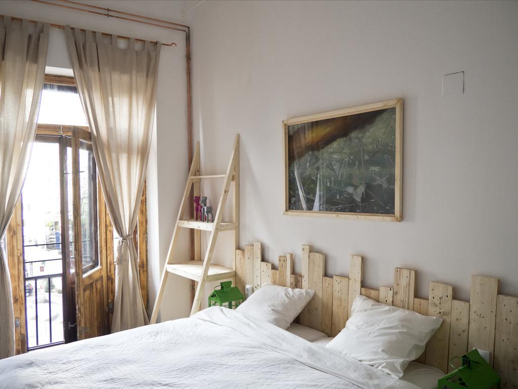 Victoria Poshtel Bucharest Hostel Phòng bức ảnh