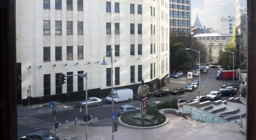 Victoria Poshtel Bucharest Hostel Ngoại thất bức ảnh